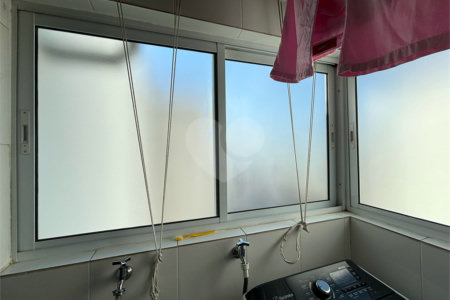Apartamento à venda com 3 quartos, sendo 1 suíte,  em Indianópolis, São Paulo, SP