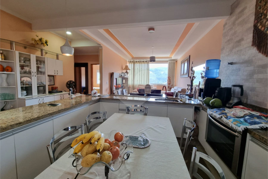 Casa à venda com 3 quartos, sendo 1 suíte, em Serra da Cantareira, Mairiporã, SP