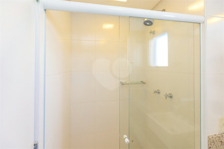 Apartamento à venda com 4 quartos, sendo 3 suítes, em Campo Belo, São Paulo, SP