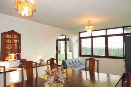 Casa de Vila à venda com 4 quartos, sendo 2 suítes, em Jardim dos Estados, São Paulo, SP