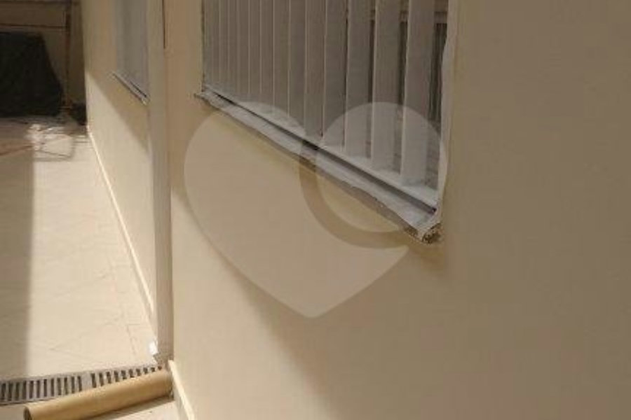 Sobrado à venda com 3 quartos, sendo 1 suíte, em Jardim Virginia Bianca, São Paulo, SP