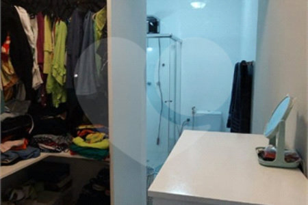 Casa para alugar com 4 quartos, sendo 3 suítes,  no condomínio Figueira Garden, Atibaia - SP