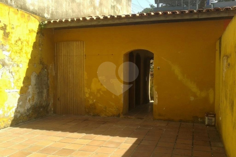 Sobrado à venda ou para alugar com 3 quartos, sendo 1 suíte,  em Horto, São Paulo, SP