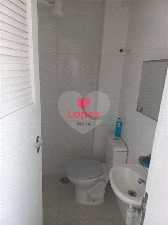 Apartamento à venda com 4 quartos, sendo 2 suítes,  em Vila Adyana, São José dos Campos, SP