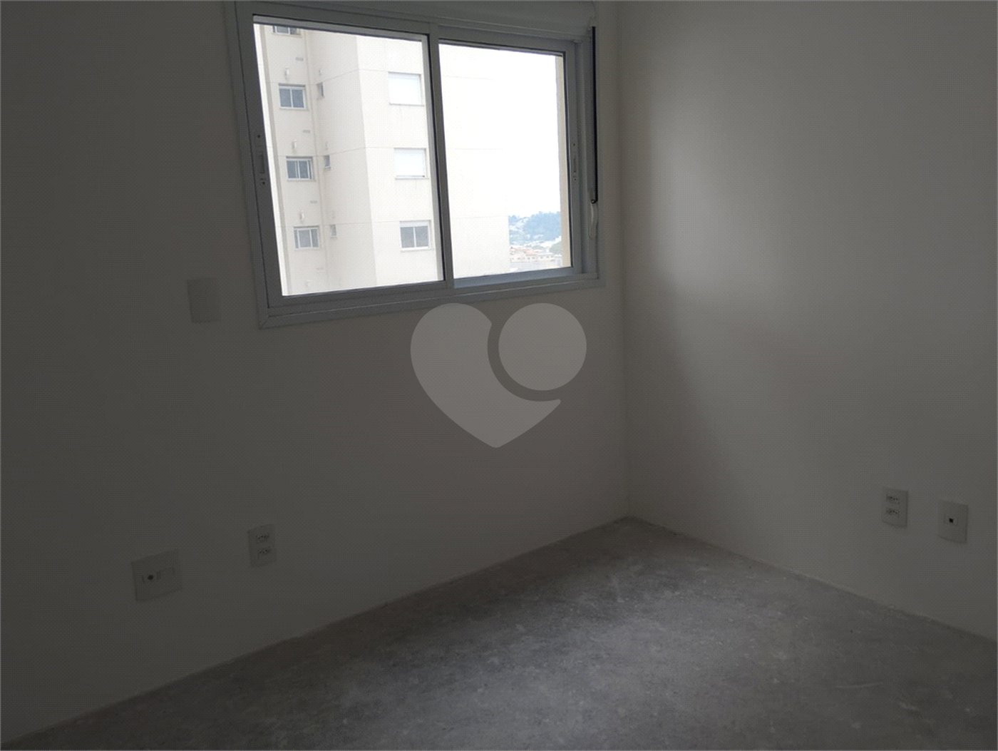 Apartamento à venda com 2 quartos, sendo 1 suíte, em Jardim Flor da Montanha, Guarulhos, SP