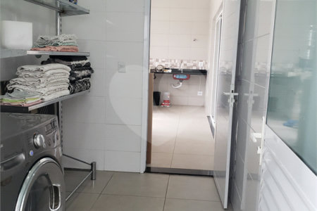Casa à venda com 3 suítes no condomínio Residencial Veredas, Mogi das Cruzes - SP
