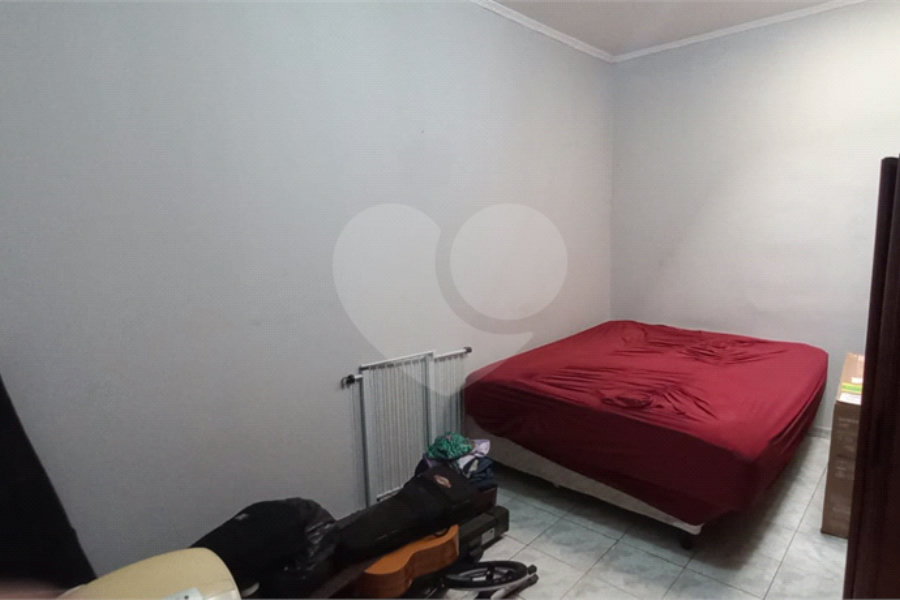 Sobrado à venda com 4 quartos, sendo 1 suíte, em Vila Dom Pedro Ii, São Paulo, SP