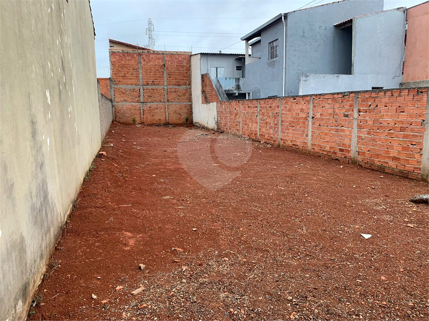 Terreno à venda em Jardim Santa Inêz, Itapetininga, SP