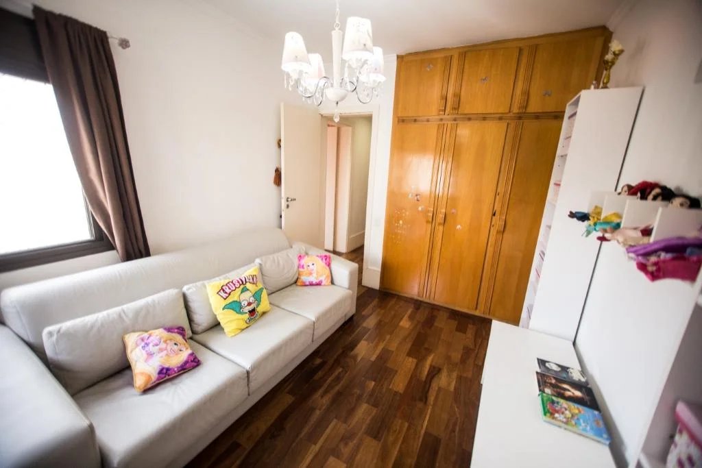 Apartamento à venda com 4 quartos, sendo 3 suítes, em Vila Andrade, São Paulo, SP