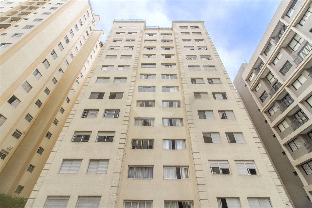 Apartamento à venda com 3 quartos, sendo 1 suíte,  em Sumarezinho, São Paulo, SP