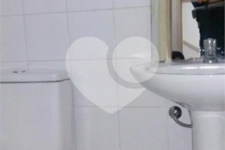 Lindo Sobrado em Condomínio
