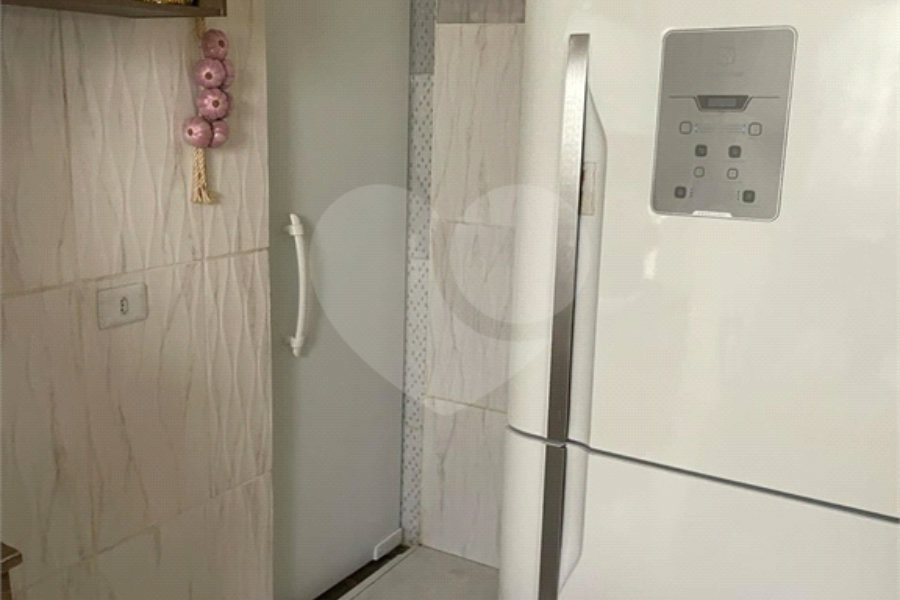Casa de Vila à venda com 3 quartos, sendo 1 suíte,  em PARQUE EDU CHAVES, São Paulo, SP