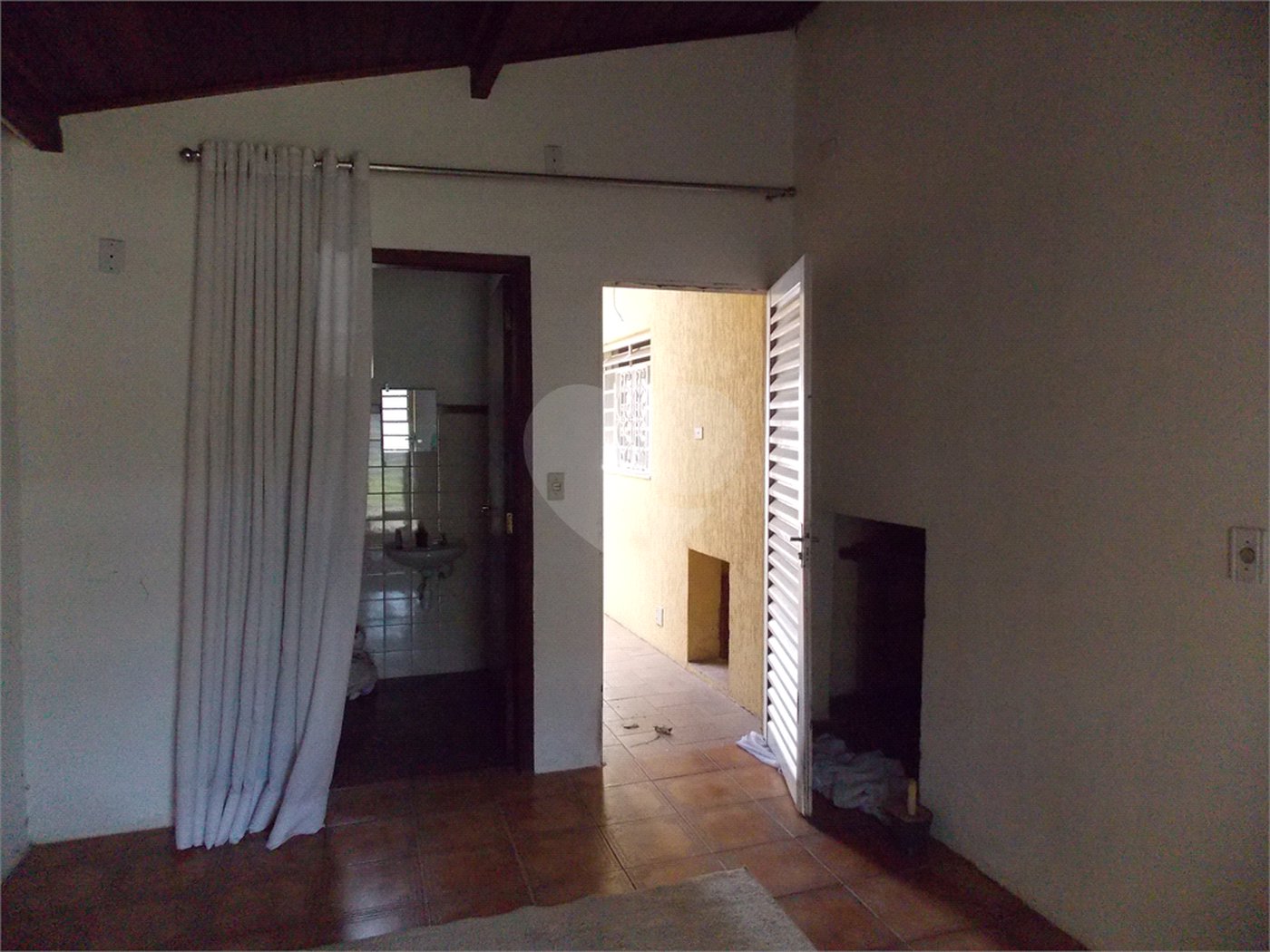 Casa à venda com 3 quartos, sendo 2 suítes, em Vila Helena, Atibaia, SP