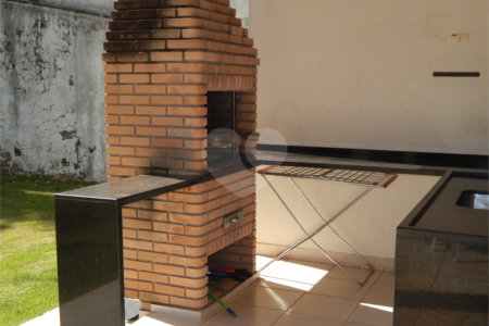 Casa à venda com 3 suítes no condomínio Alpes de Vinhedo, Vinhedo - SP