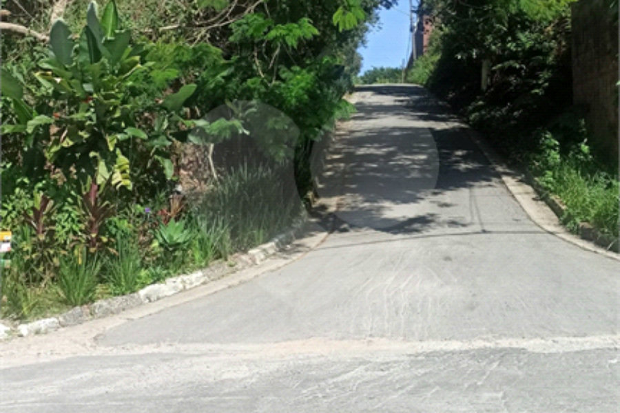Terreno à venda no condomínio Altos da Baronesa, São Paulo - SP