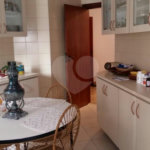 Apartamento à venda com 3 quartos, sendo 2 suítes, em Jardim Parque Morumbi, São Paulo, SP