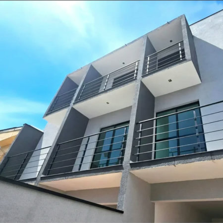 Casa à venda com 3 quartos, sendo 1 suíte, em Cidade dos Bandeirantes, São Paulo, SP