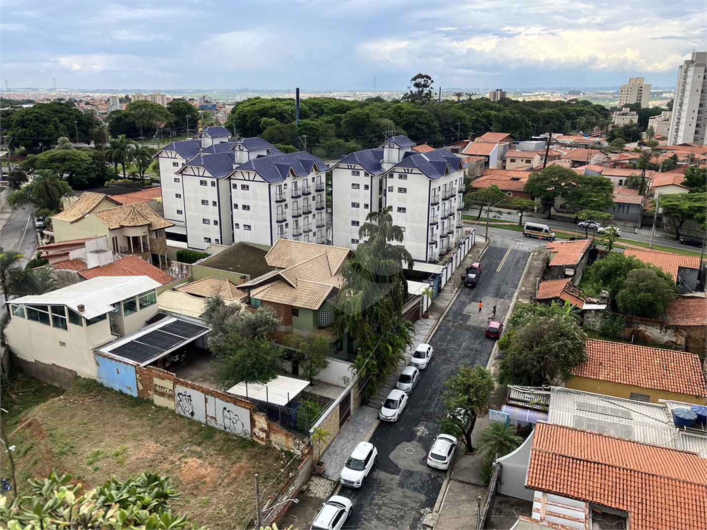 Apartamento à venda com 3 quartos, sendo 1 suíte, em Vila Trujillo, Sorocaba, SP