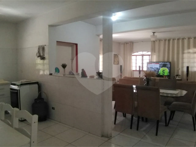 Casa à venda com 2 quartos, sendo 1 suíte,  em Capoavinha, Mairiporã, SP