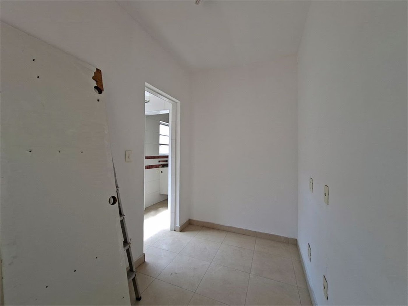 Apartamento Residencial à venda, Gonzaga, Santos - AP1410.