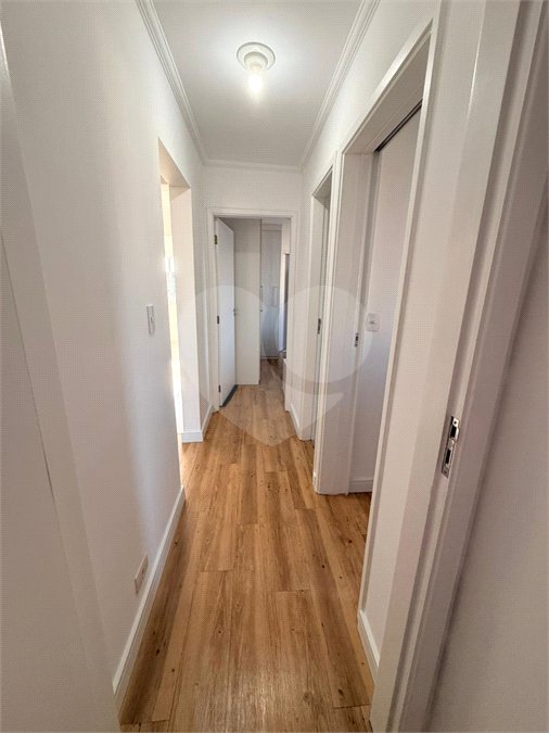 Apartamento à venda com 3 quartos, sendo 1 suíte,  em Parque Santana, Mogi das Cruzes, SP