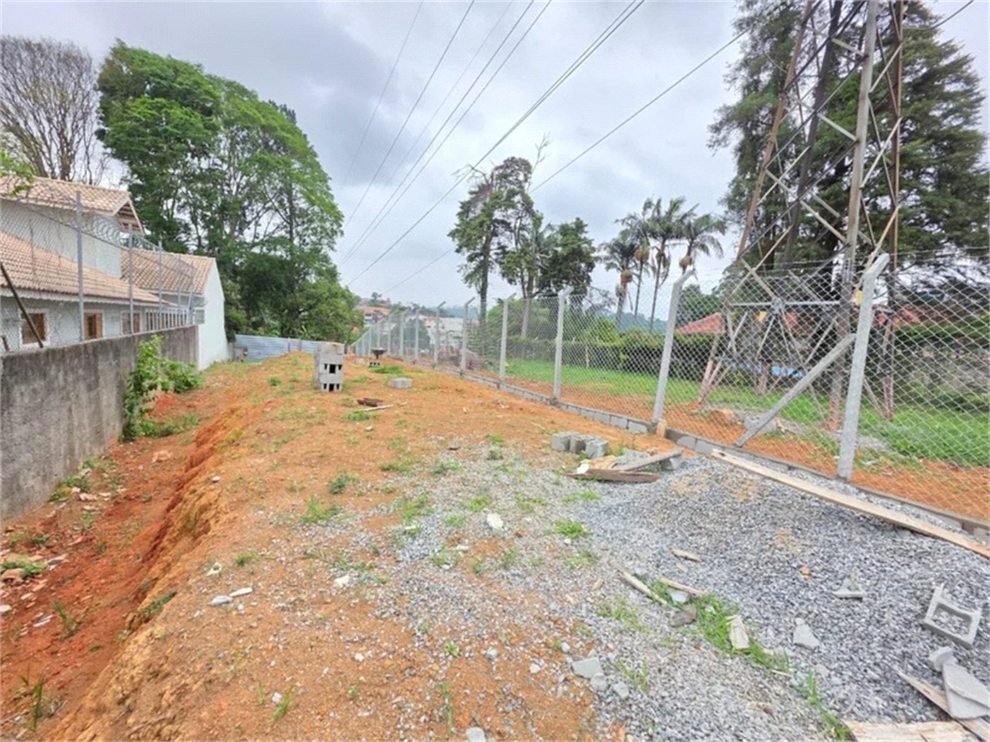 Terreno à venda em Jardim do Engenho, Cotia, SP