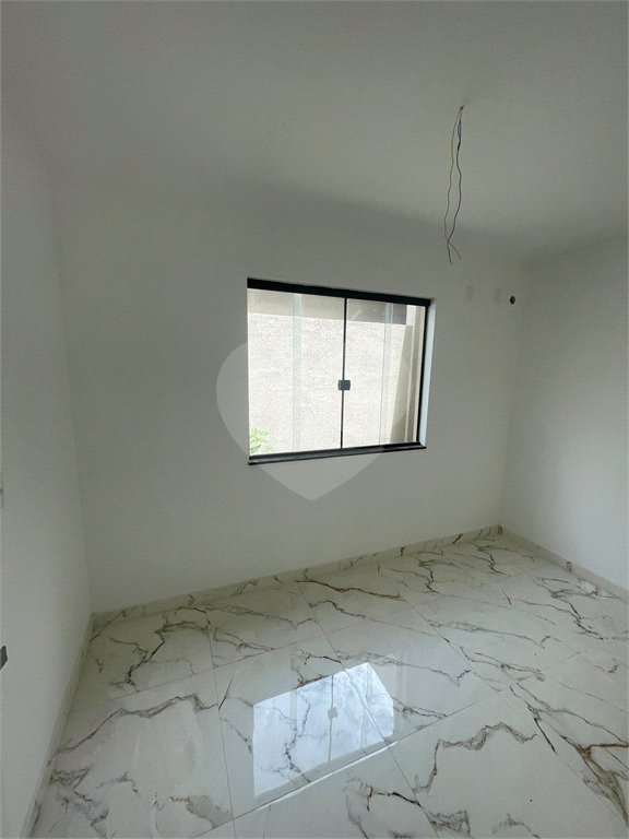Casa em condomínio à venda com 3 quartos, sendo 1 suíte, em Guaratiba, Rio de Janeiro, RJ