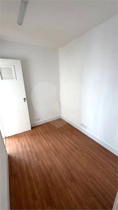 Apartamento à venda com 3 quartos, sendo 1 suíte, em Vila Ivone, São Paulo, SP
