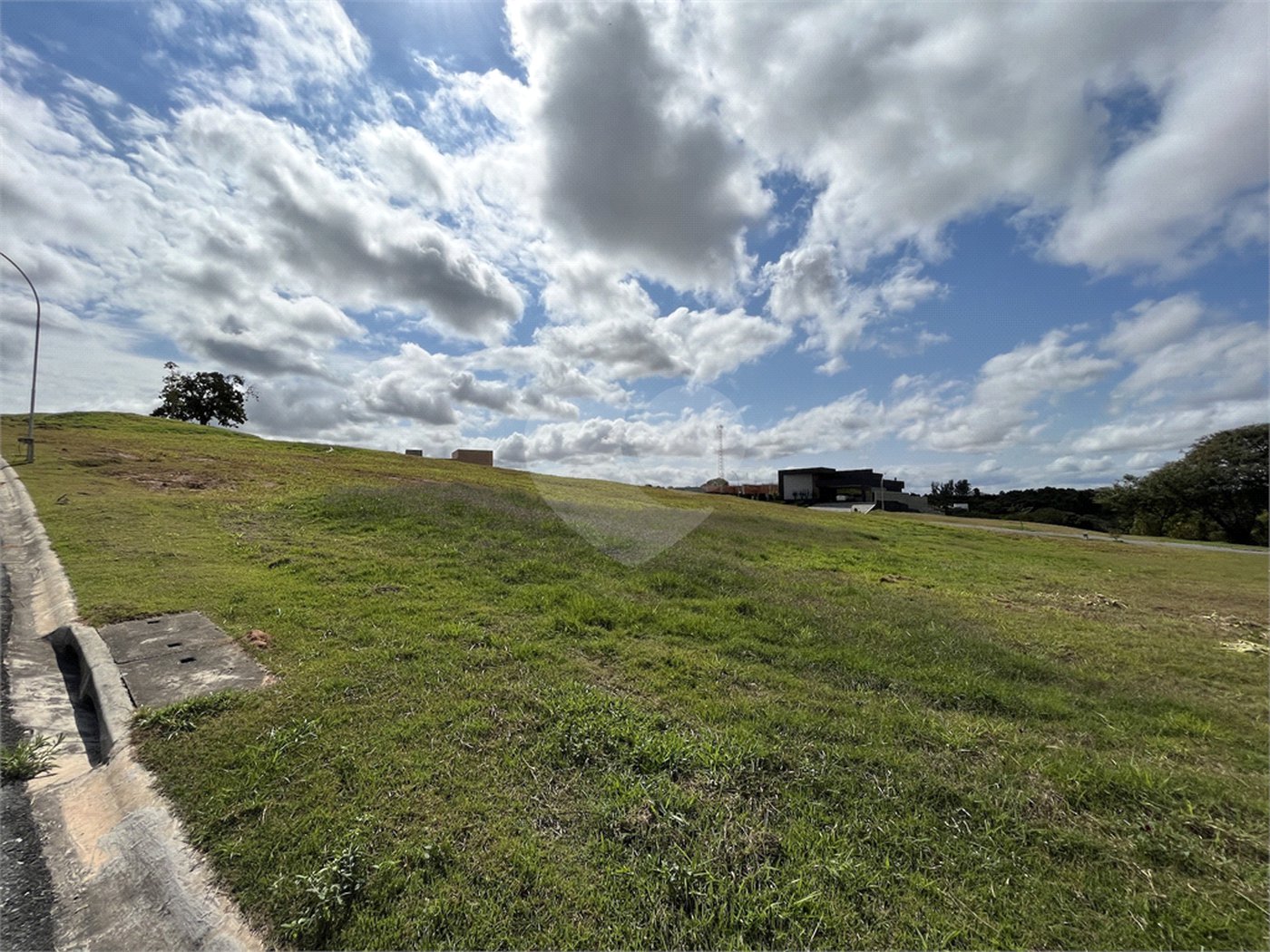 Terreno à venda no condomínio Up Residencial, Votorantim - SP