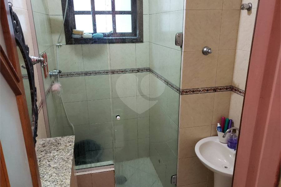 Sobrado à venda com 3 quartos, sendo 1 suíte, em Tremembé, São Paulo, SP