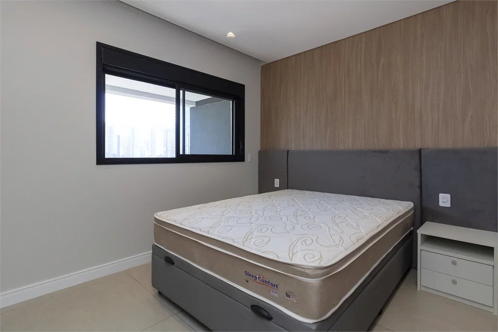 Apartamento à venda com 1 quarto em Vila Cordeiro, São Paulo, SP