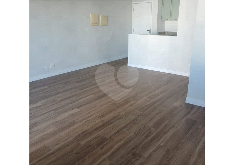 Apartamento para alugar com 2 quartos, sendo 1 suíte,  em Vila Andrade, São Paulo, SP