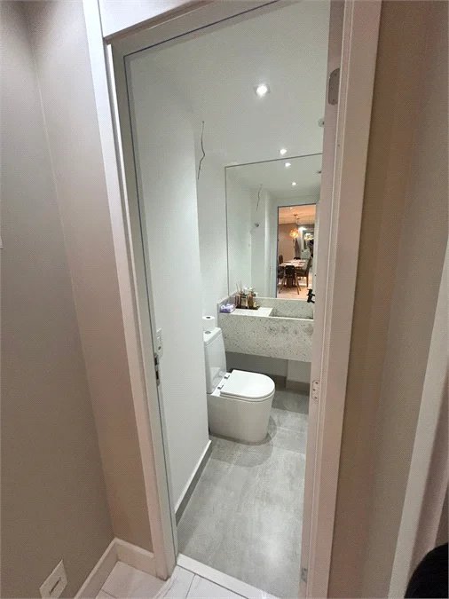 Apartamento à venda com 3 quartos, sendo 1 suíte,  em Jardim Vazani, São Paulo, SP