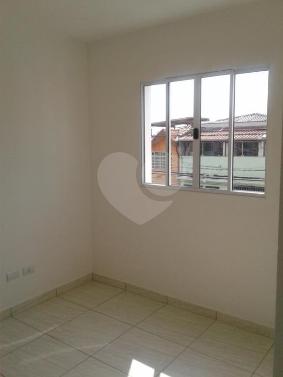 Casa à venda com 1 quarto no condomínio Camila I, São Paulo - SP
