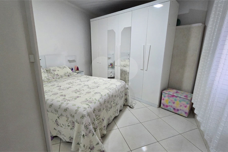 Casa à venda com 2 quartos, sendo 1 suíte,  em Vila Bonilha, São Paulo, SP