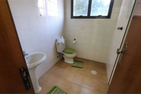 Sala Comercial à venda, Encruzilhada, Santos - SA0102.