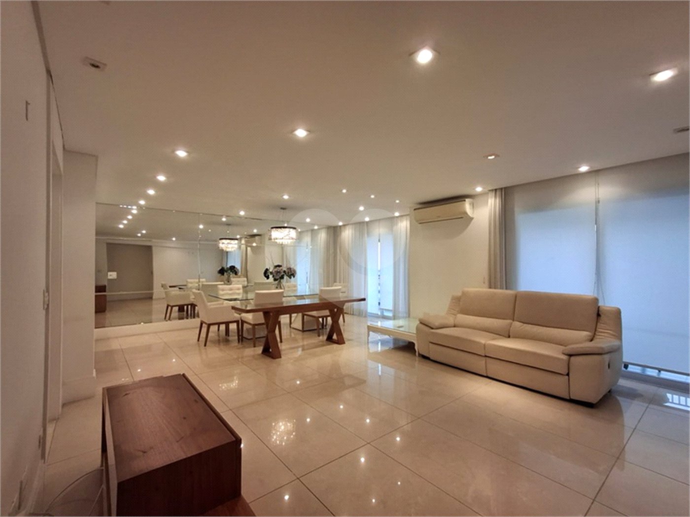 Apartamento à venda com 4 quartos, sendo 3 suítes, em Santana, São Paulo, SP