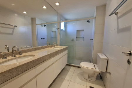 Apartamento à venda com 3 suítes em Vila Ipojuca, São Paulo, SP