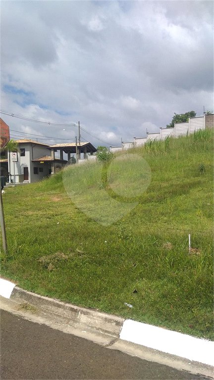 Terreno à venda no condomínio Terras de São Francisco, Vinhedo - SP