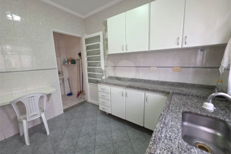Casa à venda com 2 suítes no condomínio Residencial Santana, São Paulo - SP