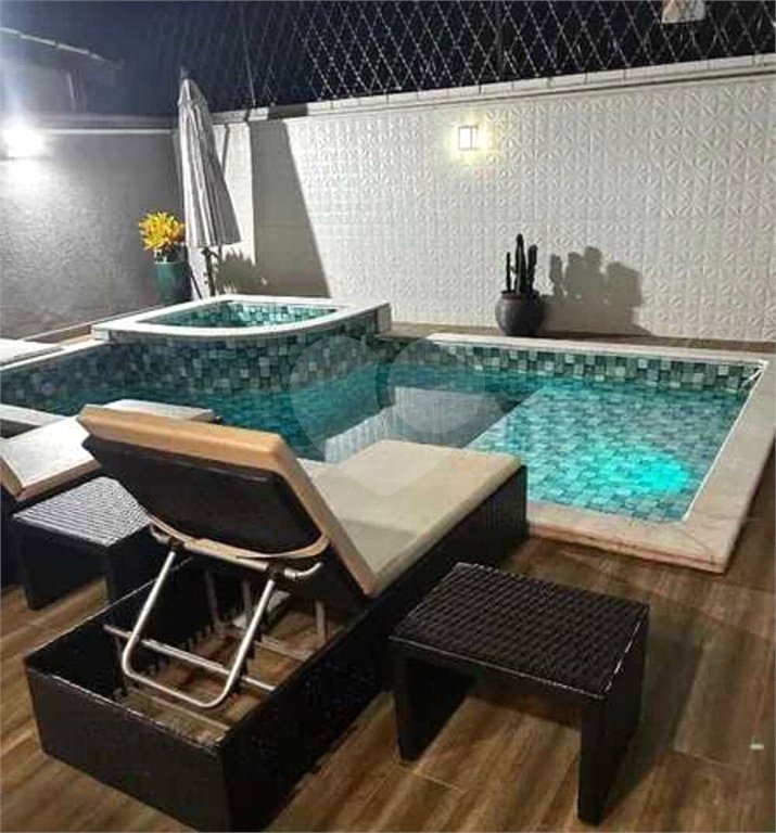Casa à venda com 3 quartos, sendo 1 suíte, no condomínio Horto Florestal II, Sorocaba - SP