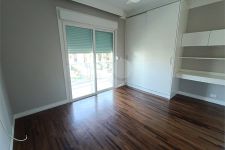 Casa à venda com 4 quartos, sendo 2 suítes, no condomínio Terras de Santa Adélia, Vargem Grande Paulista - SP