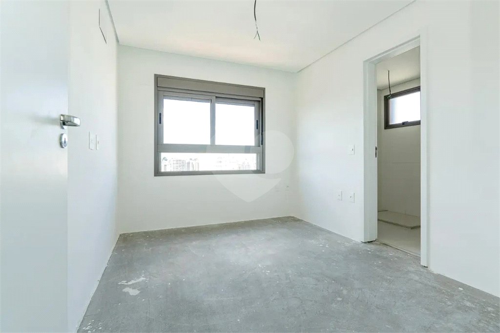 Apartamento à venda com 4 quartos, sendo 3 suítes, em Campo Belo, São Paulo, SP