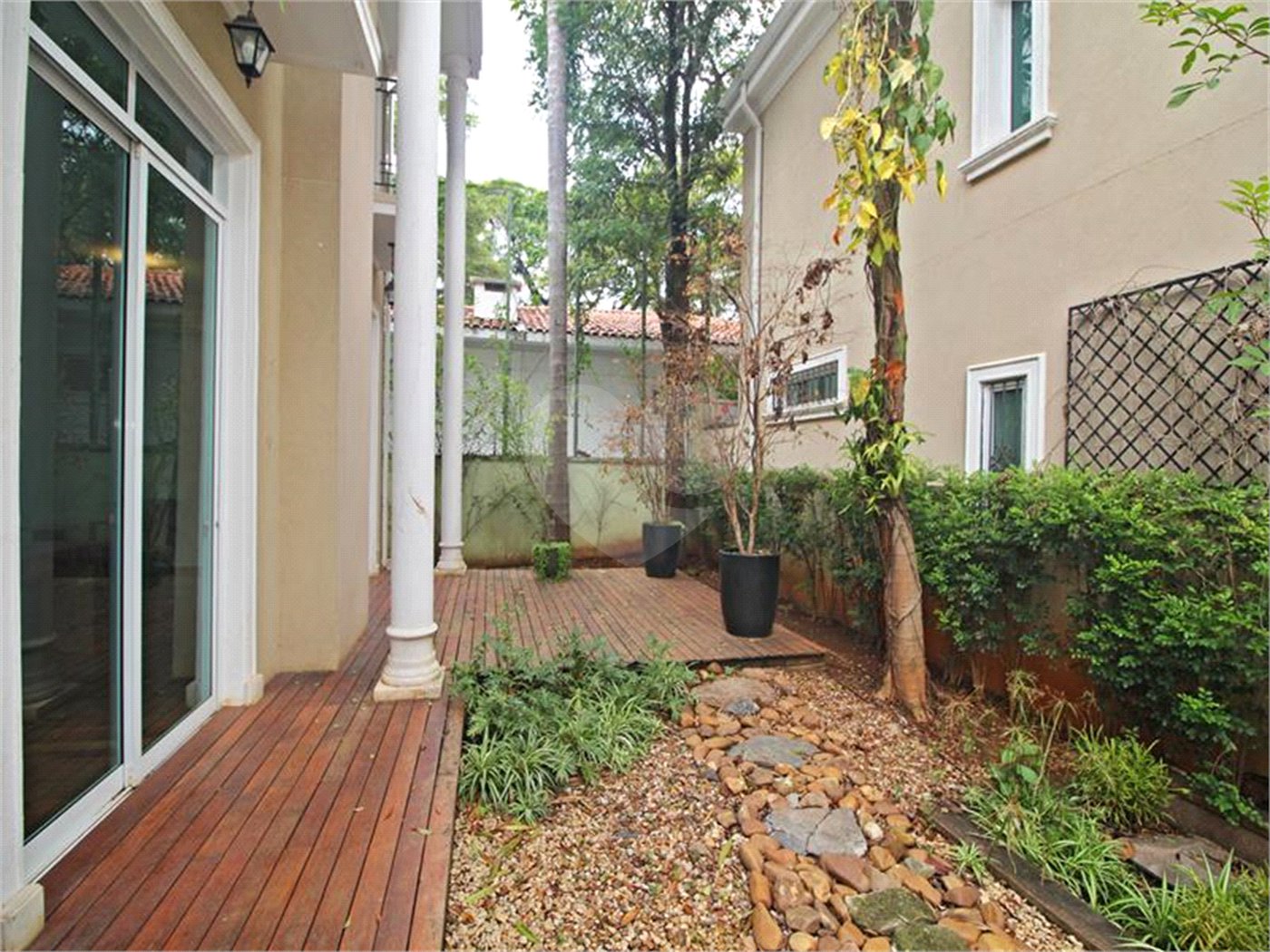 Casa à venda com 3 suítes no condomínio Brooklin Hills, São Paulo - SP