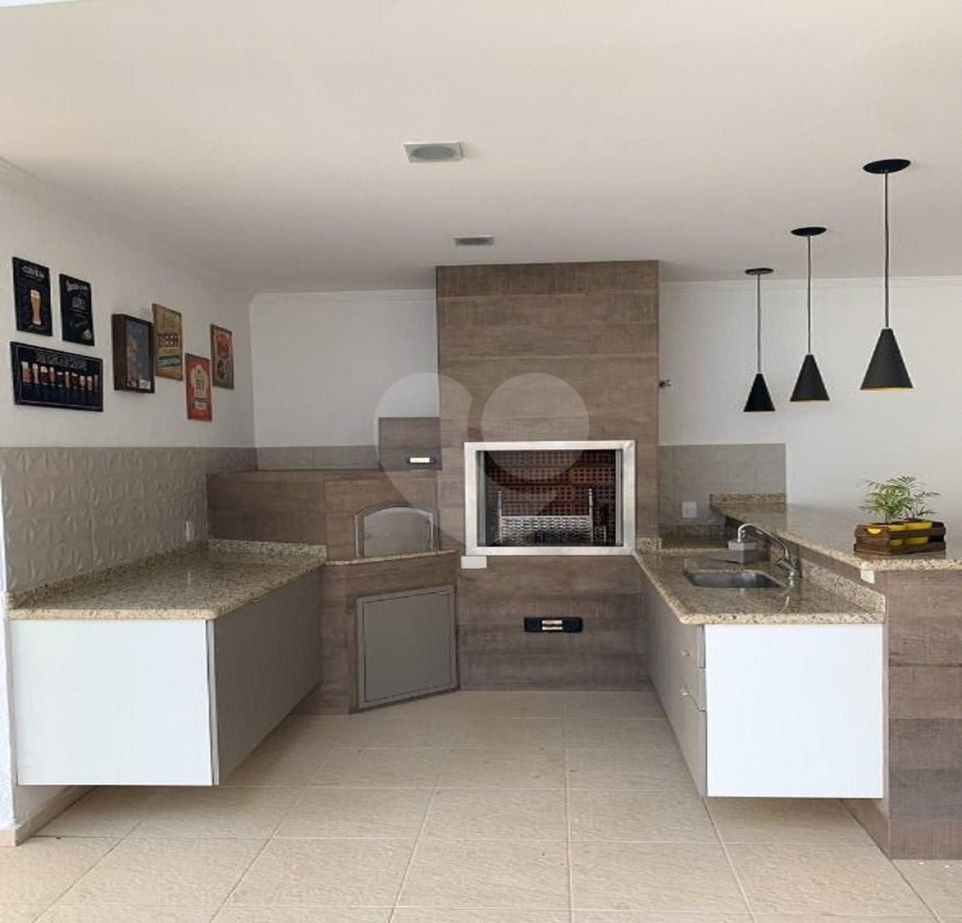 Casa à venda com 4 suítes no condomínio Residencial Tivoli Park, Sorocaba - SP