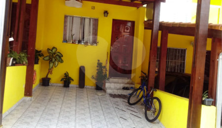 Casa à venda com 2 quartos no condomínio Residencial Armênia, Ferraz de Vasconcelos - SP