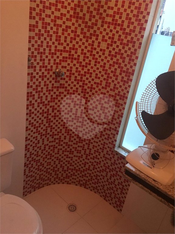 Sobrado à venda com 3 quartos, sendo 1 suíte, em Jardim Ana Rosa, São Paulo, SP