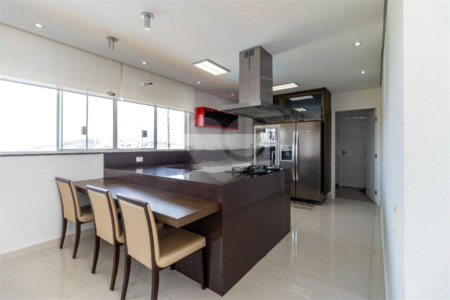 Casa à venda com 3 quartos, sendo 1 suíte, no condomínio Vale do Sol, Bom Jesus dos Perdões - SP