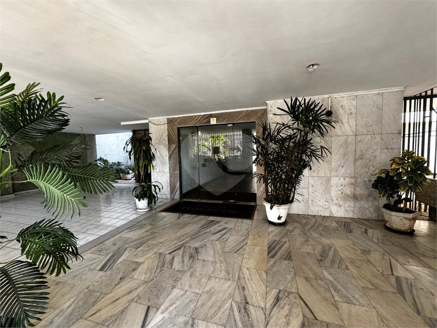 Apartamento à venda com 3 quartos, sendo 1 suíte,  em Jardim Guanabara, Rio de Janeiro, RJ