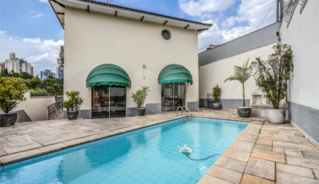 Casa à venda com 3 suítes em Morumbi, São Paulo, SP